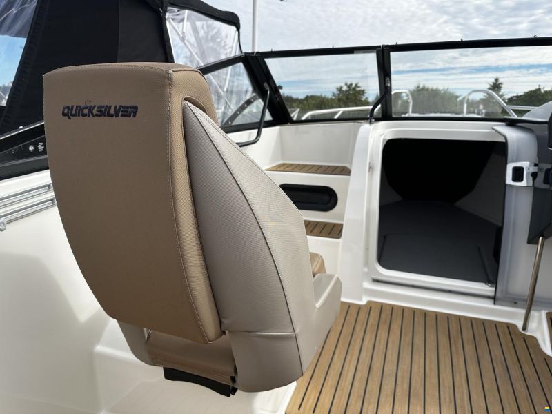 Quicksilver 605 Cruiser, Mercury F115 CT