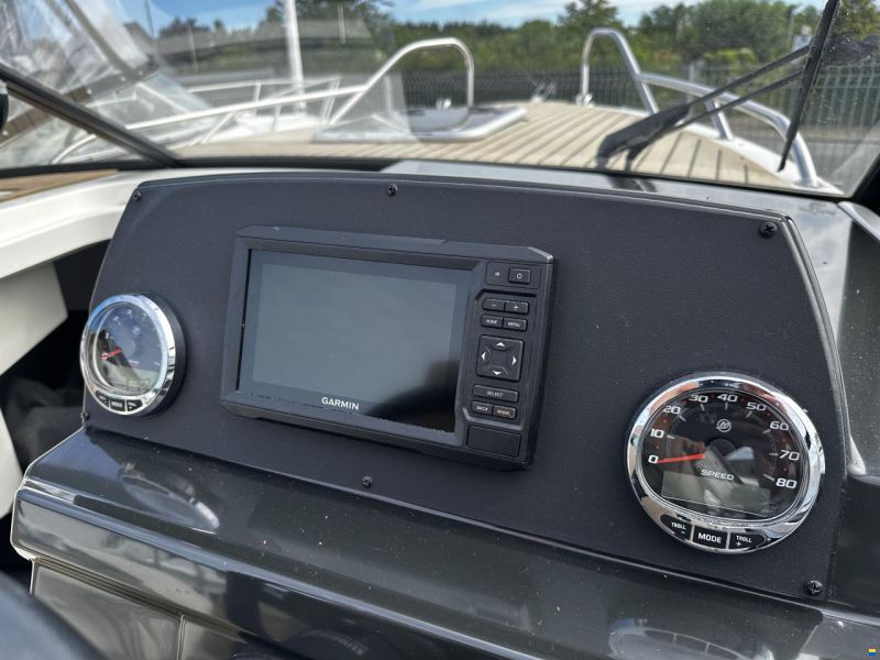 Quicksilver 605 Cruiser, Mercury F115 CT