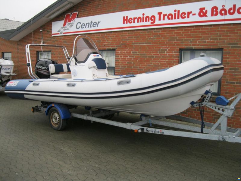 Valiant V-570 rib m/Mercury F150 hk EFI 4-takt o