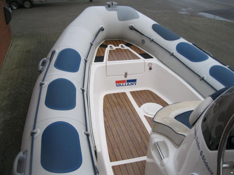 Valiant V-570 rib m/Mercury F150 hk EFI 4-takt o