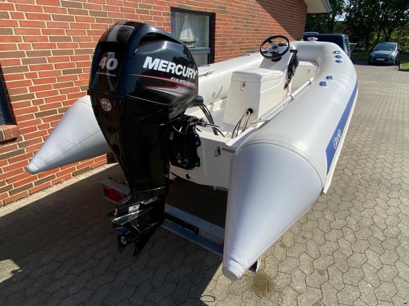 Grand S470 rib m/jockeypult m/Mercury F40 hk E