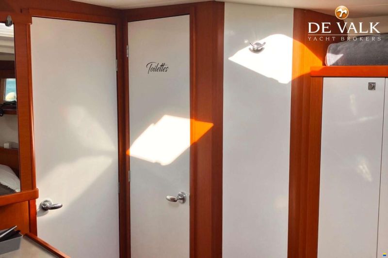 Beneteau Oceanis 48
