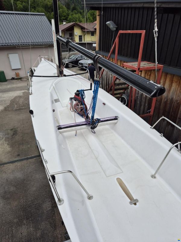 Admirality 30