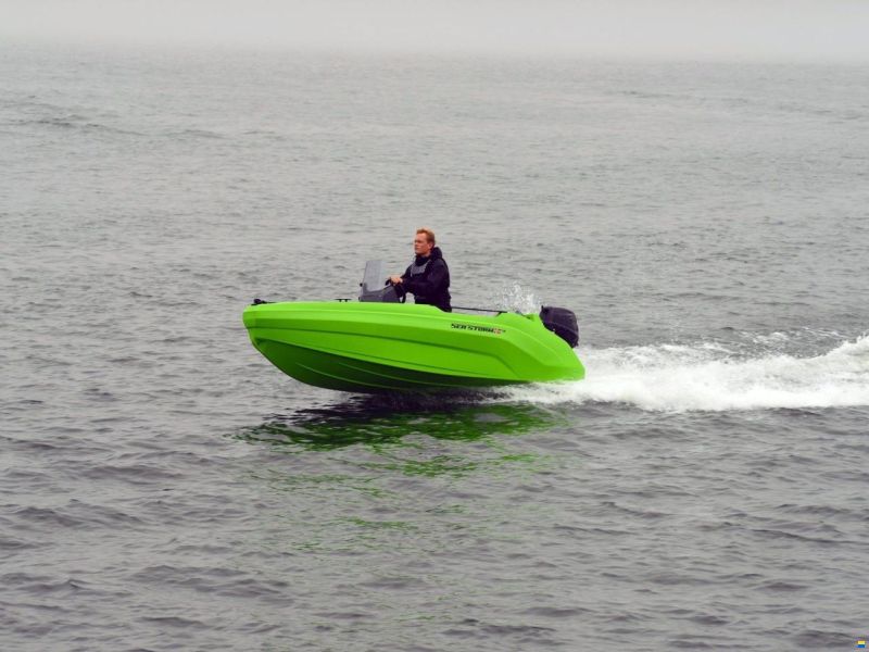 SeaStorm 12