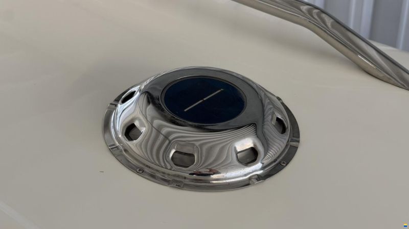 Capelli Dino 23
