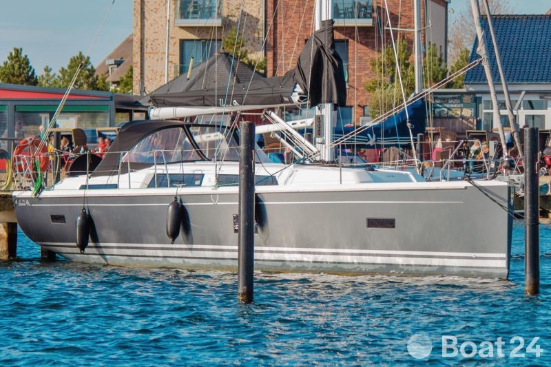Hanse 388