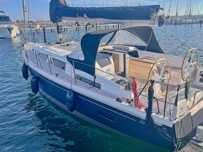 Hanse 388