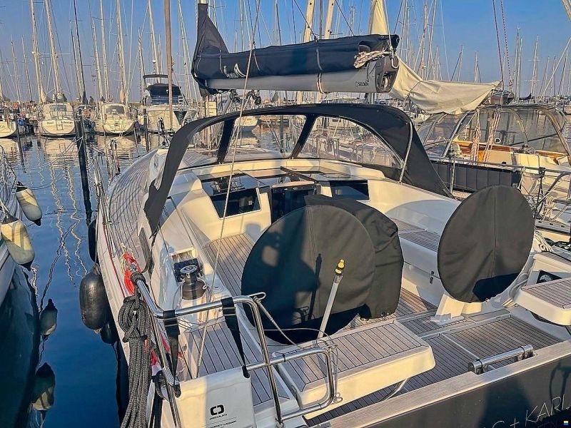 Hanse 388