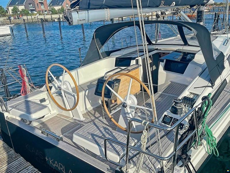 Hanse 388