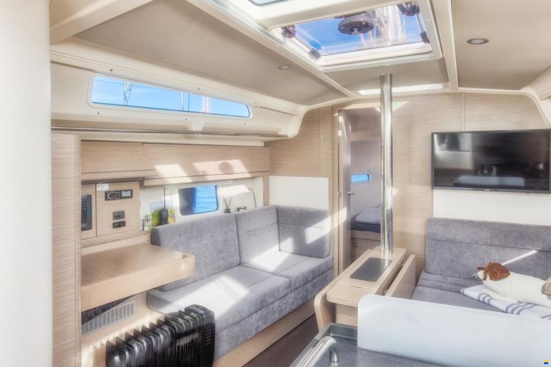 Hanse 388