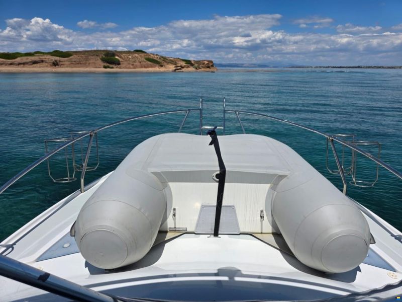 Luhrs Alura 27