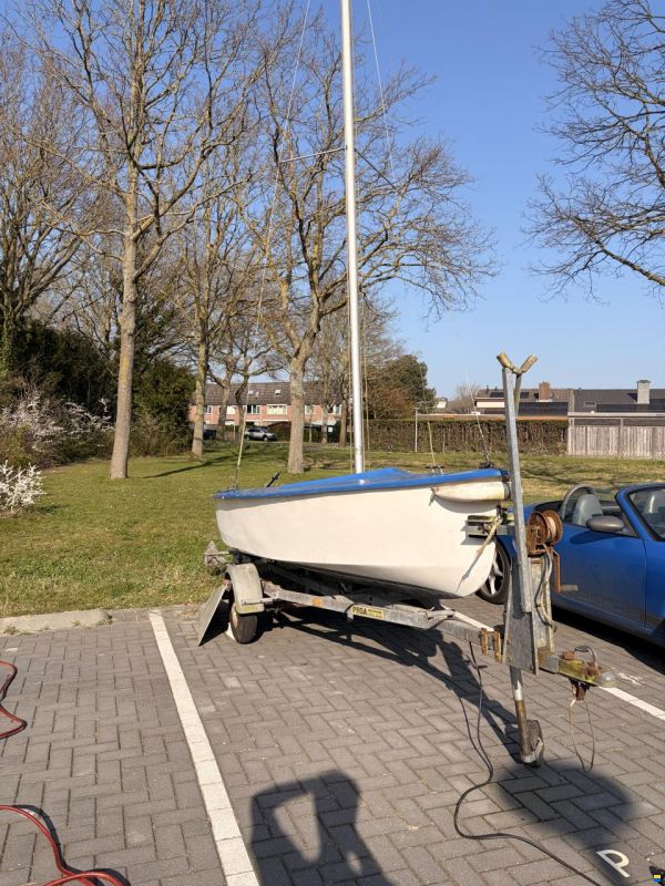 Victoire Schakel open zeilboot