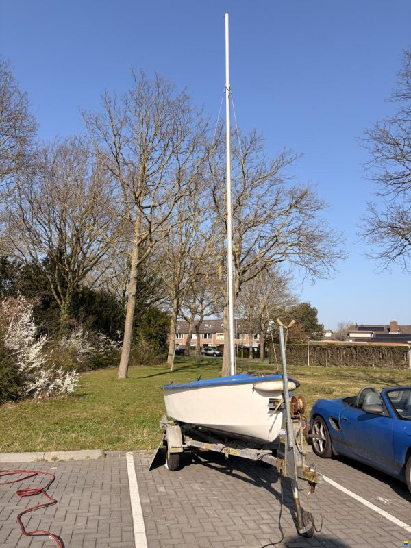 Victoire Schakel open zeilboot