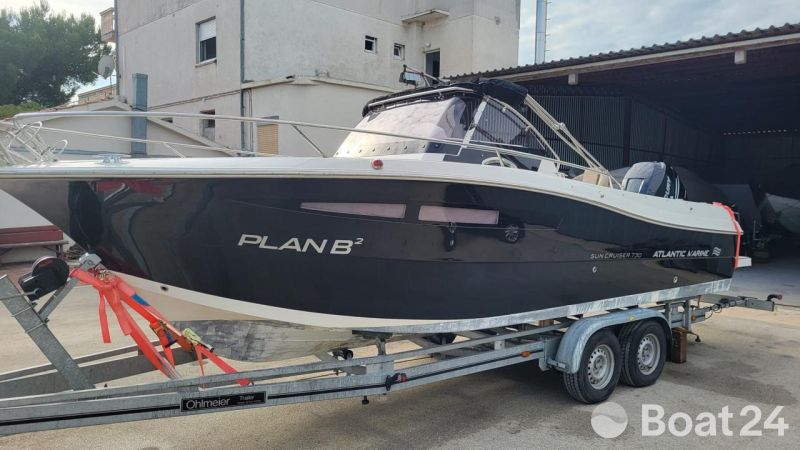 Atlantic Marine Sun Cruiser 720 DC