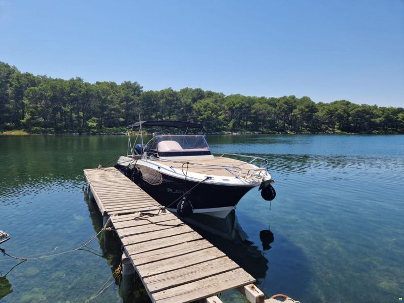 Atlantic Marine Sun Cruiser 720 DC