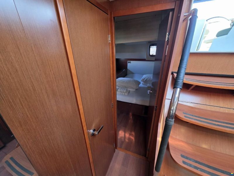 Beneteau Oceanis 51.1