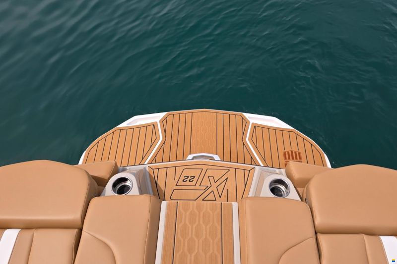 MasterCraft XT22 2026