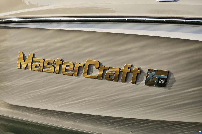 MasterCraft XT22 2026