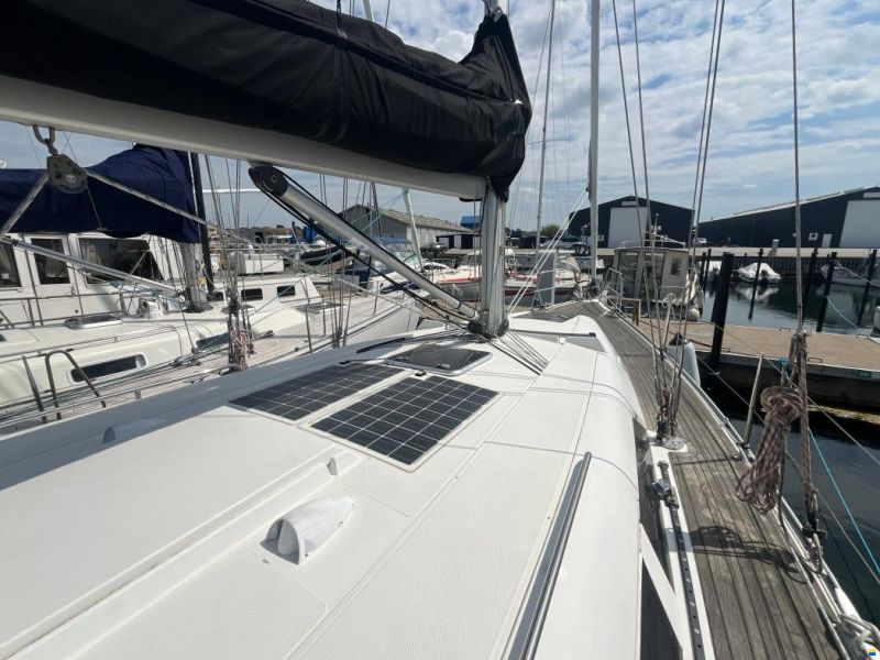 Hanse 400