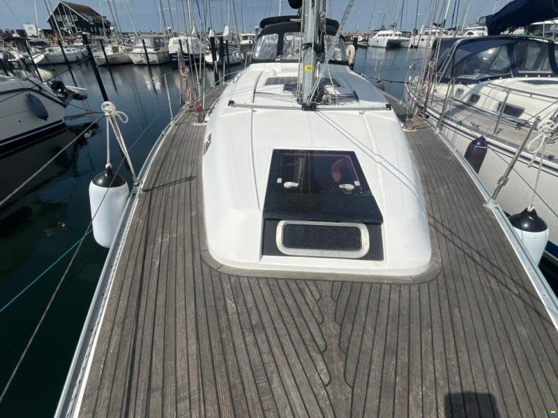 Hanse 400