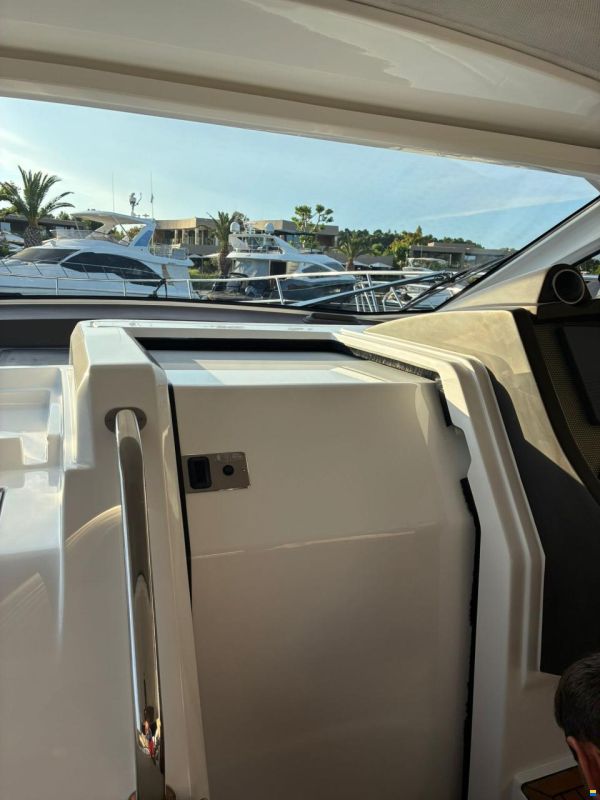 Azimut 43 Atlantis