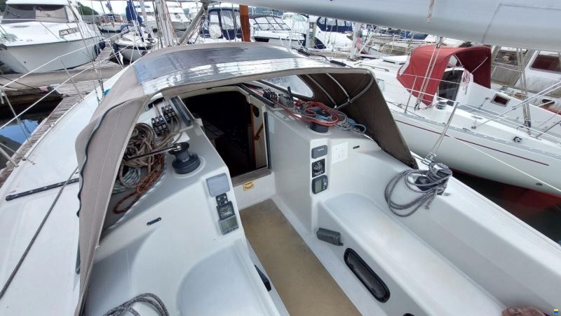 Dehler 38