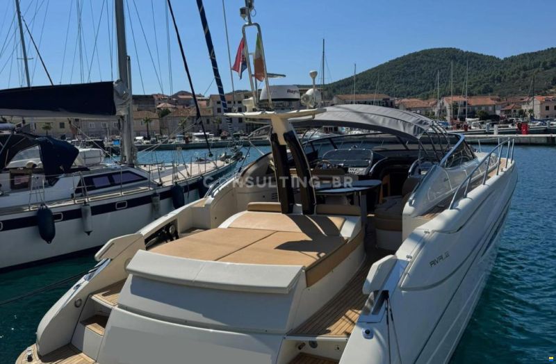 Riva 52 Rivale