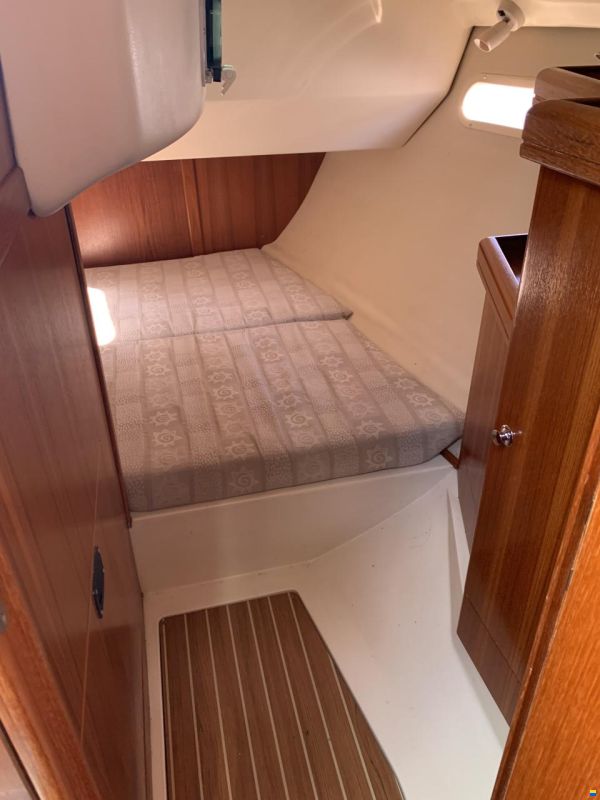 Hunter Marine 306