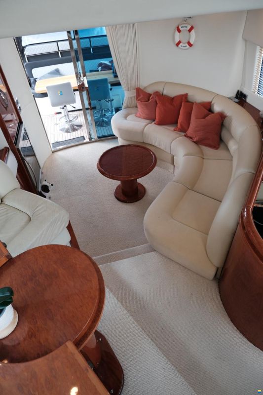 Fairline Squadron 52