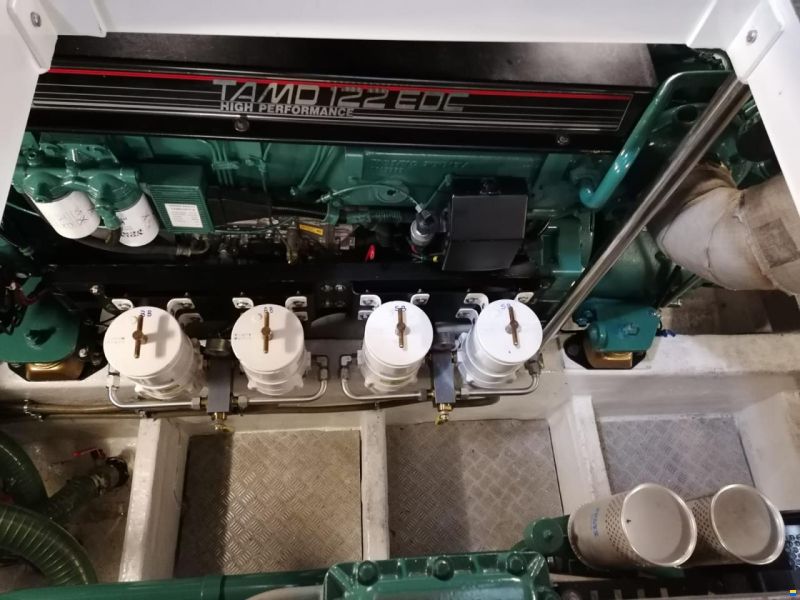 Fairline Squadron 52