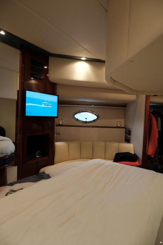 Fairline Squadron 52