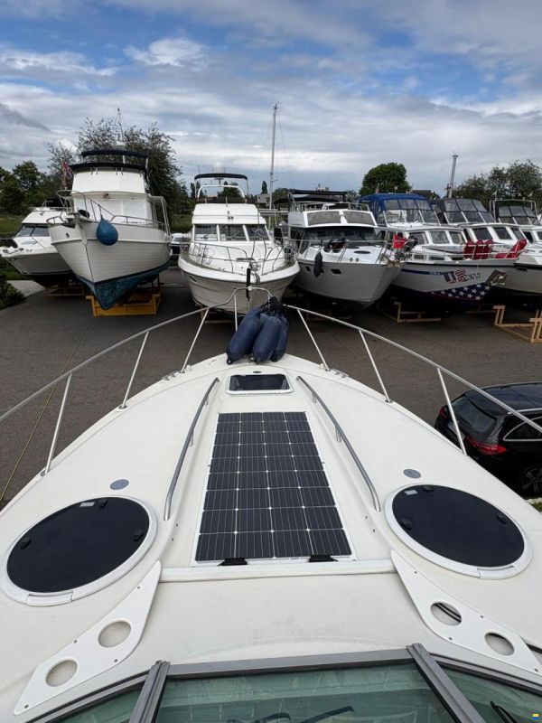 Maxum 3200 SCR