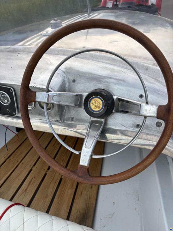 spiboot Super V Taifun