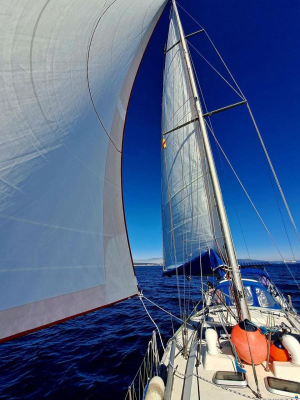 Beneteau Oceanis 390