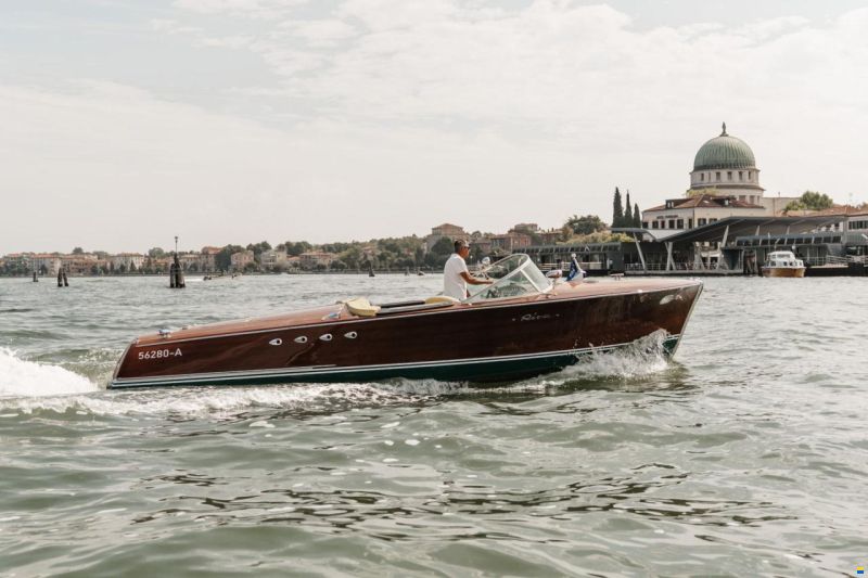 Riva Tritone