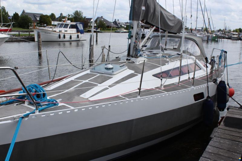 Alubat 32