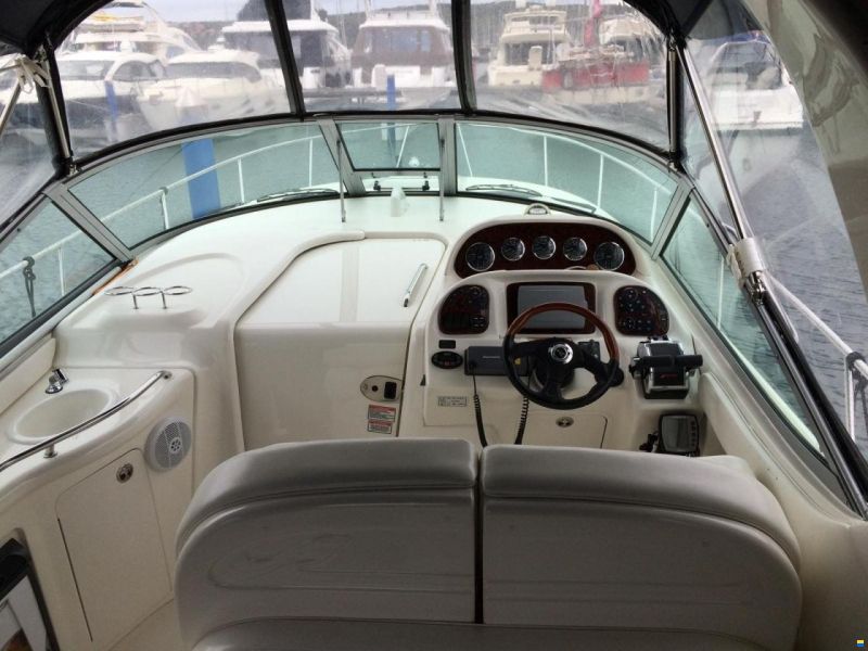 Sea Ray 335 SUNDANCER