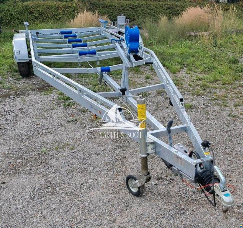 Jeanneau Merry Fisher 795