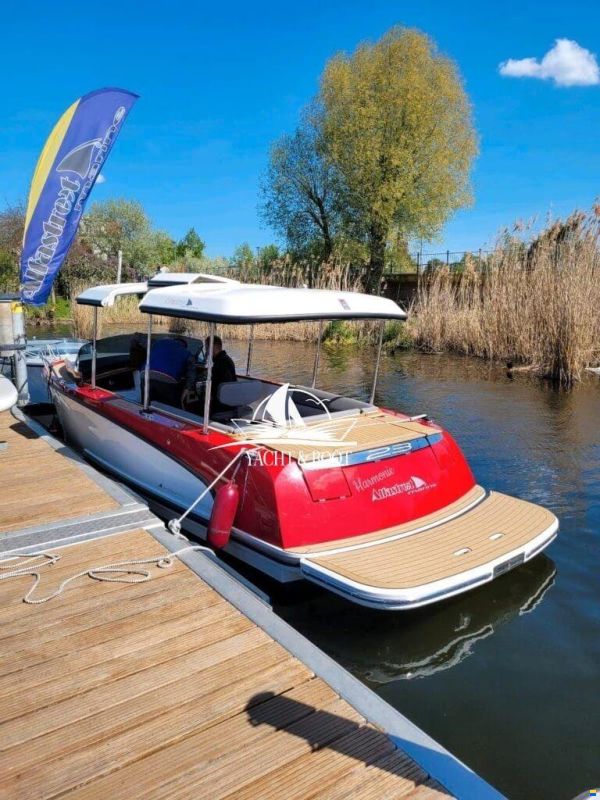Alfastreet 23 Marine Cabin Prestige line
