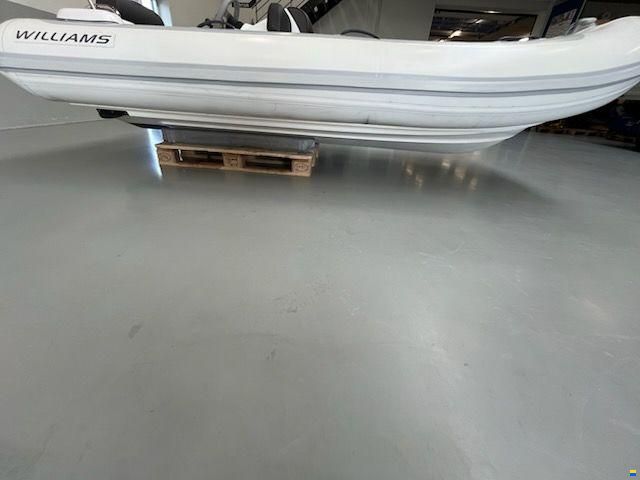 Williams Turbojet 385