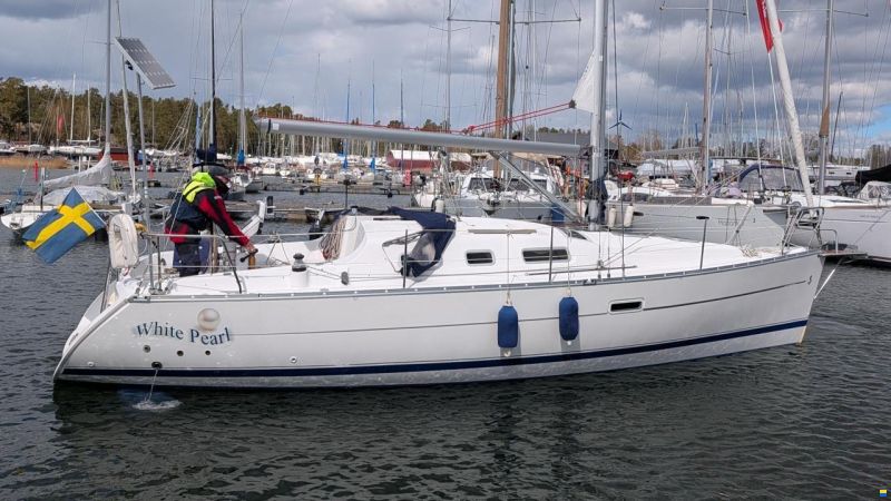 BENETEAU SEGELBÅTAR OCEANIS 323