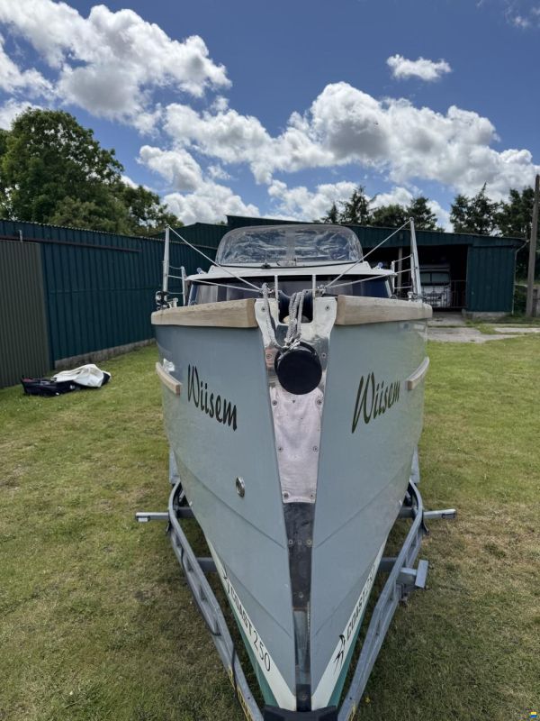 Swallow Yachts Coast 250