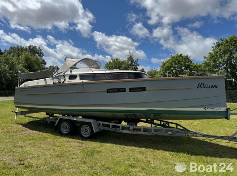 Swallow Yachts Coast 250