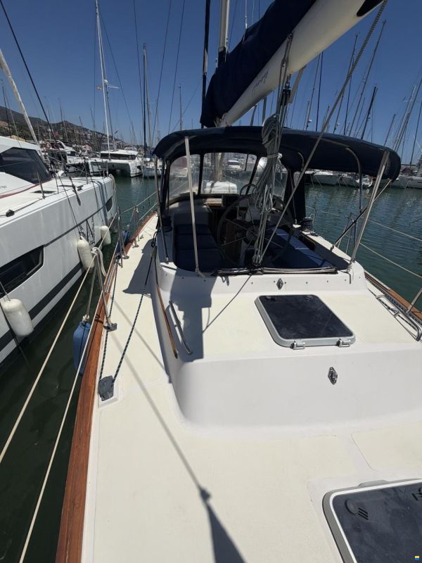 Irwin 38 Mark II