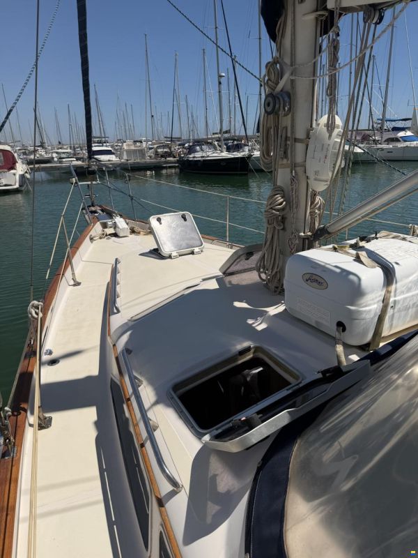 Irwin 38 Mark II