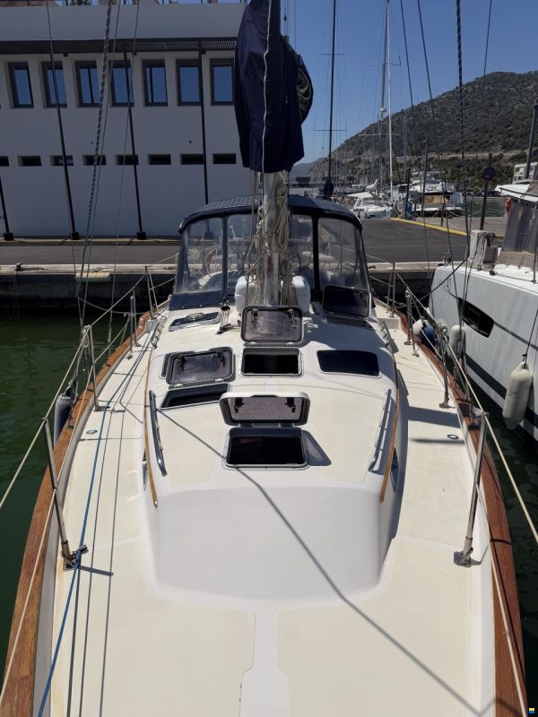 Irwin 38 Mark II