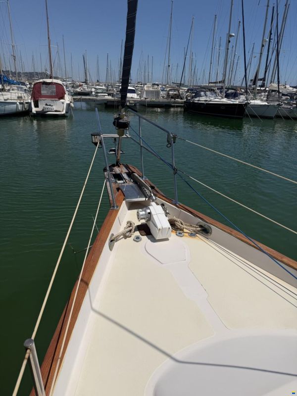 Irwin 38 Mark II