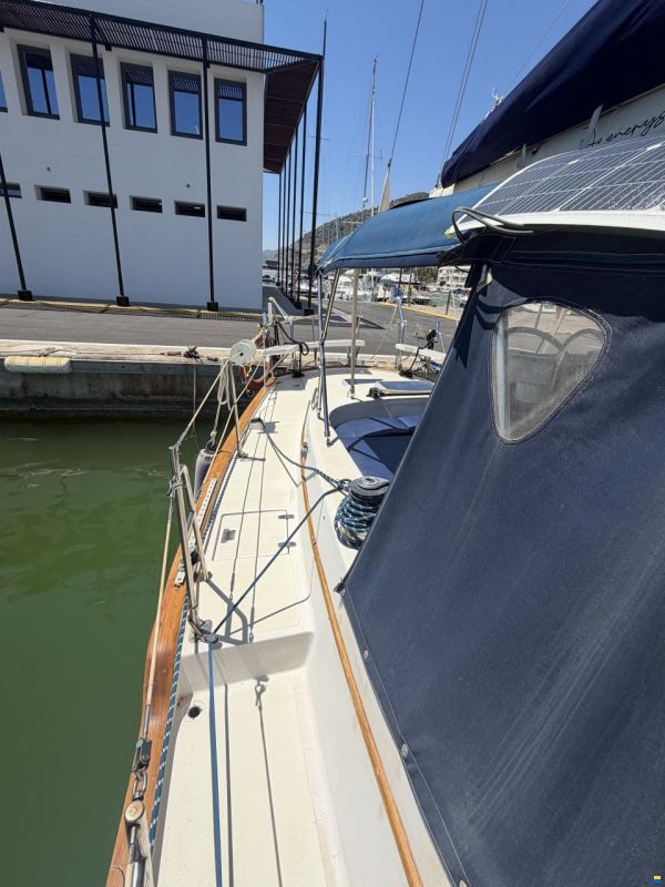 Irwin 38 Mark II