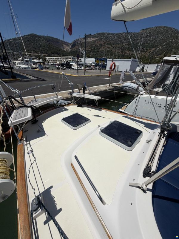 Irwin 38 Mark II