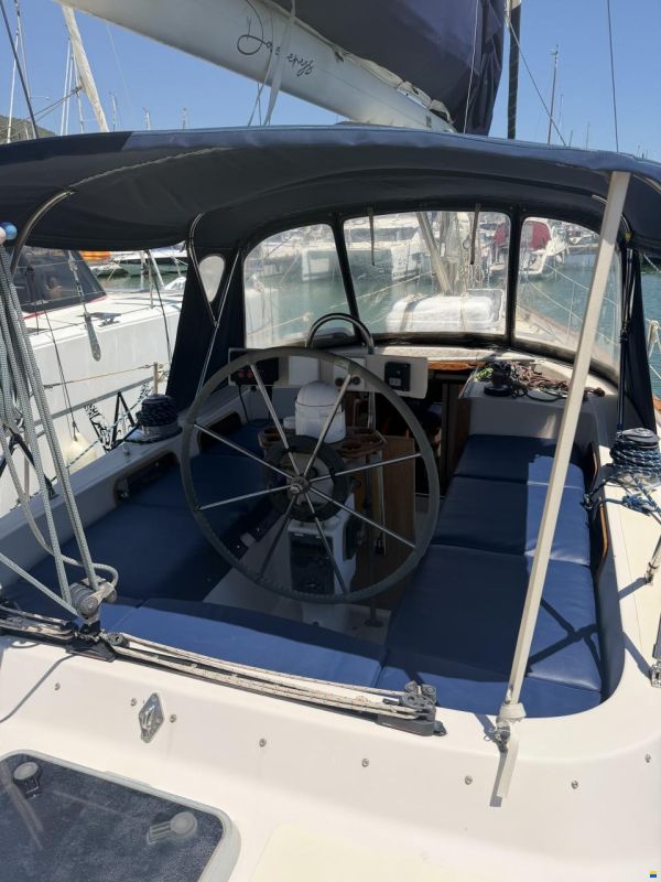 Irwin 38 Mark II